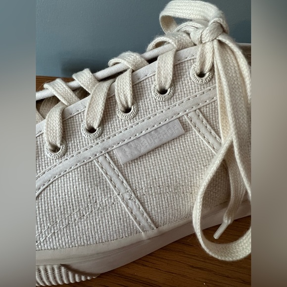 Superga Cream/Beige Platform Shoes - size (41 EU) (9.5 US) - Picture 11 of 11